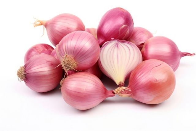 Onion (Pyaaz)